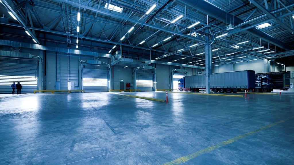 Rows of factory-direct hardware inventory inside the Columbus, Ohio warehouse